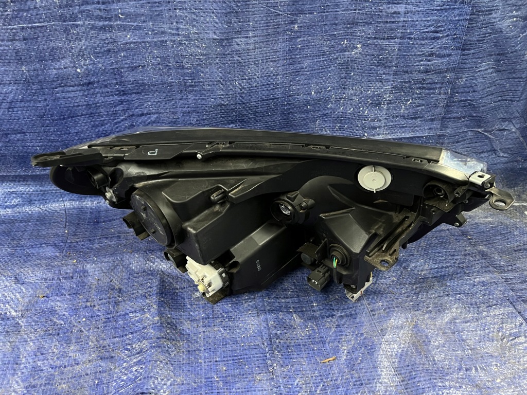 фото №2, Toyota rav4 lift 15-19 левая лампа full led