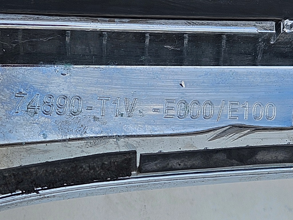 фото №3, Honda crv cr-v iv молдинг хром кришки задня 74890-t1v-r000/r1000