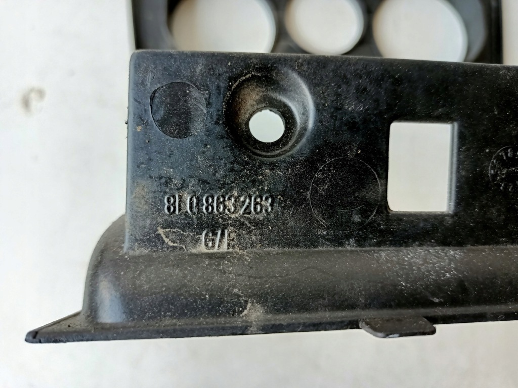 фото №3, Рамка консоли audi a3 8l 8l0863263