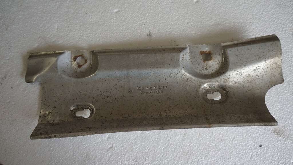 фото №1, Audi a6 c5 захист теплова 4b0201308k