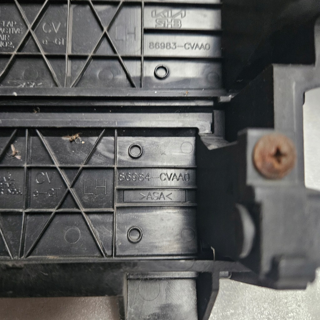 фото №8, Kia ev6 ev.6 жалюзи шторка воздуховод воздуха бампера правая левая