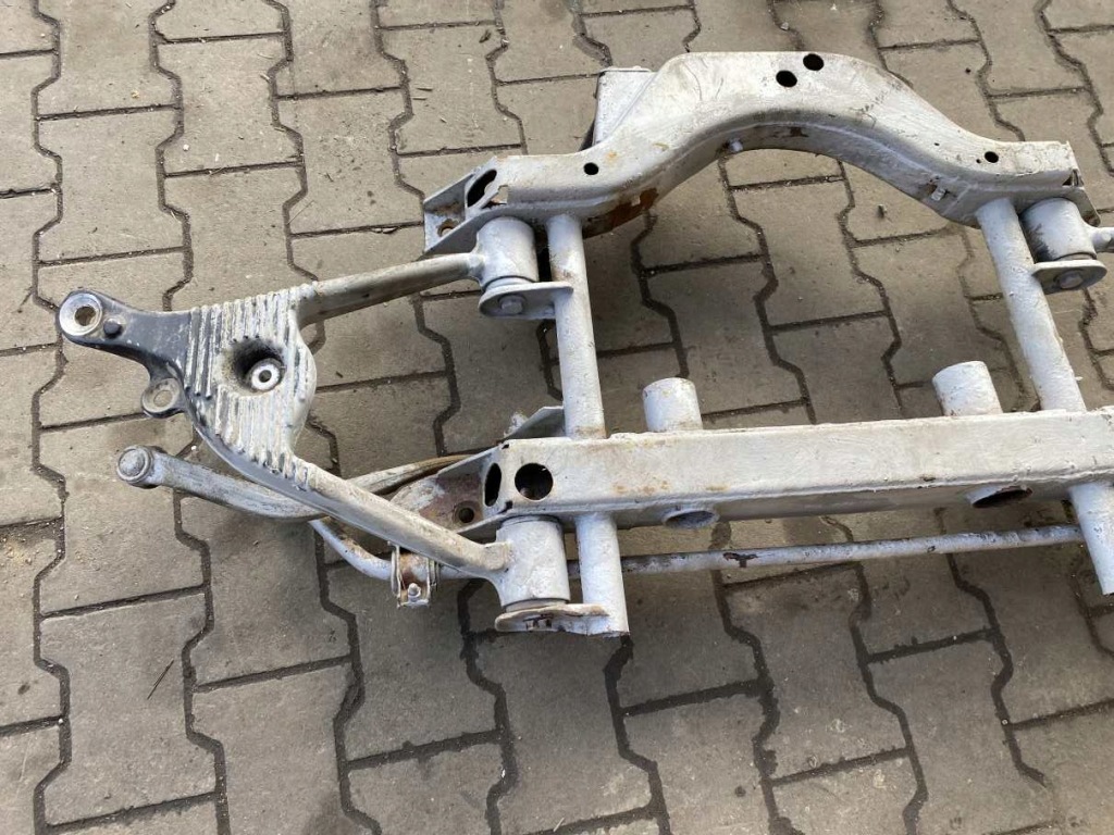 Балка задний  mercedes ml w163 4.0 cdi v8 с Разборки