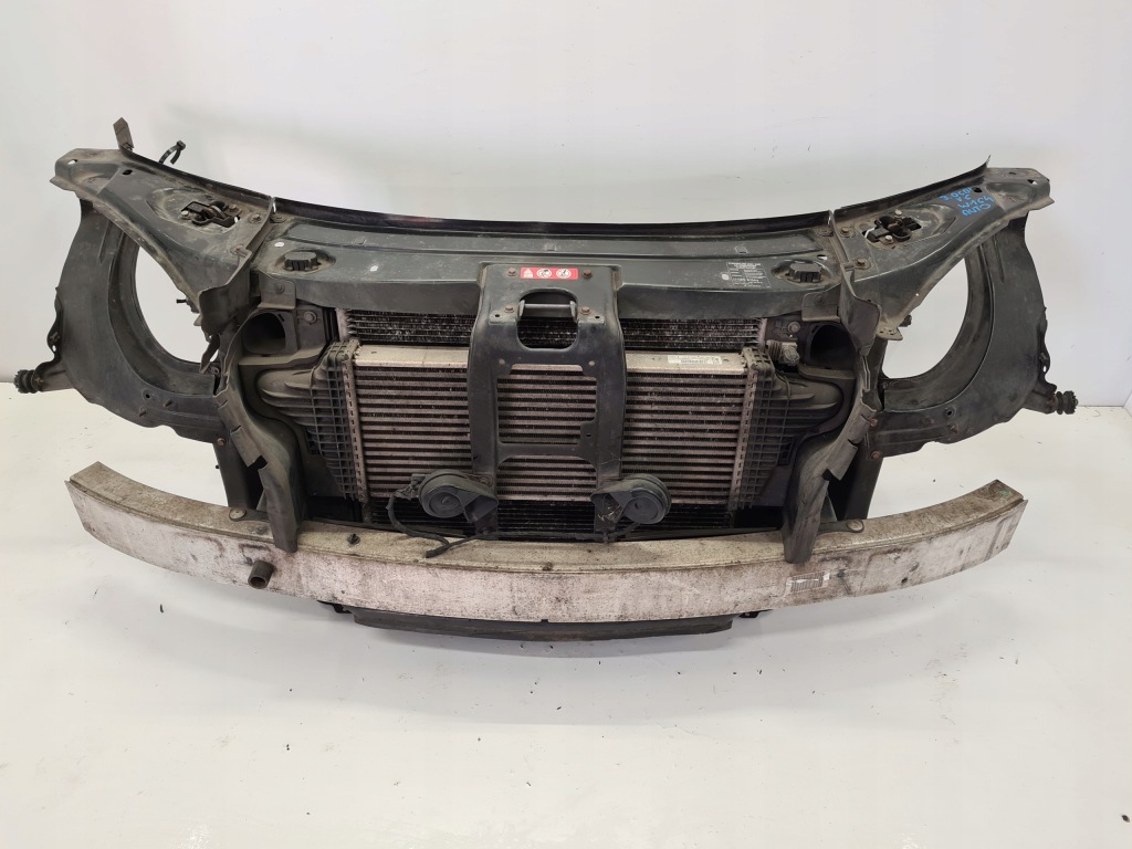 фото №1, Mercedes ml w164 pas передний усилитель 3.0cdi