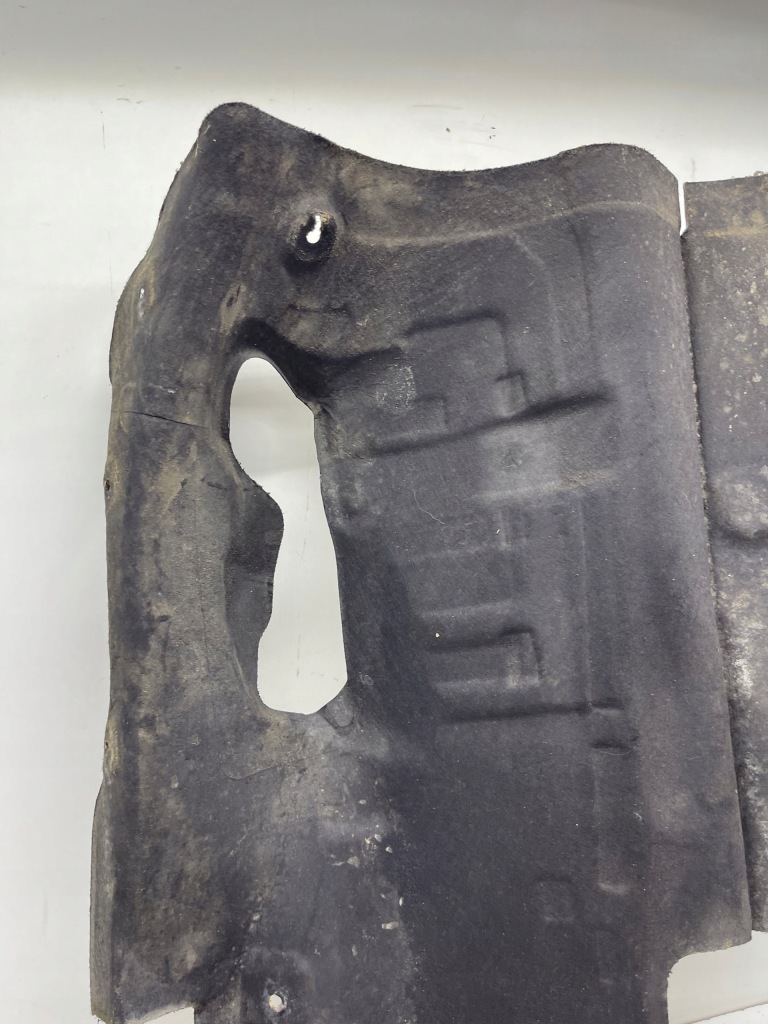 Audi a7 a6 c7 накладка тепловая туннель среднего коробки Оригинал