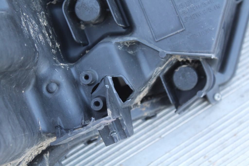 Купить Лампа передняя левая full led lexus ux 250h 2021 uk uszk