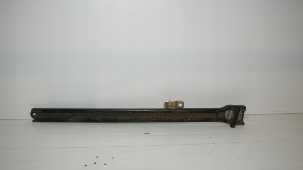 Mercedes r107 w107 sl slc напрямна сидіння Ціна