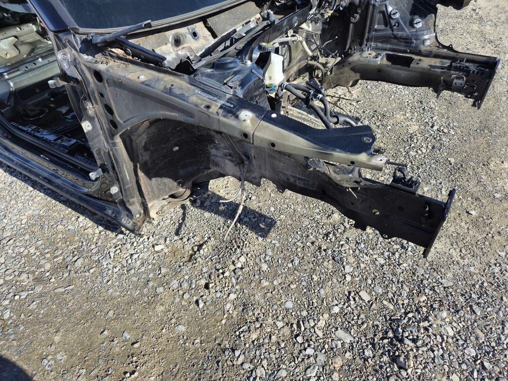 фото №1, Audi a3 8v sportback 14r четверть лонжерон правый перед ly9b