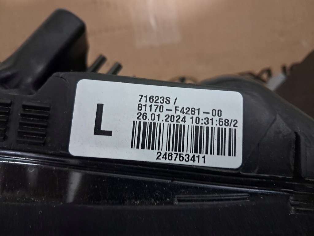 фото №13, Toyota c-hr chr i lift 20- лампа права перед full led 81130-f4281 idealna