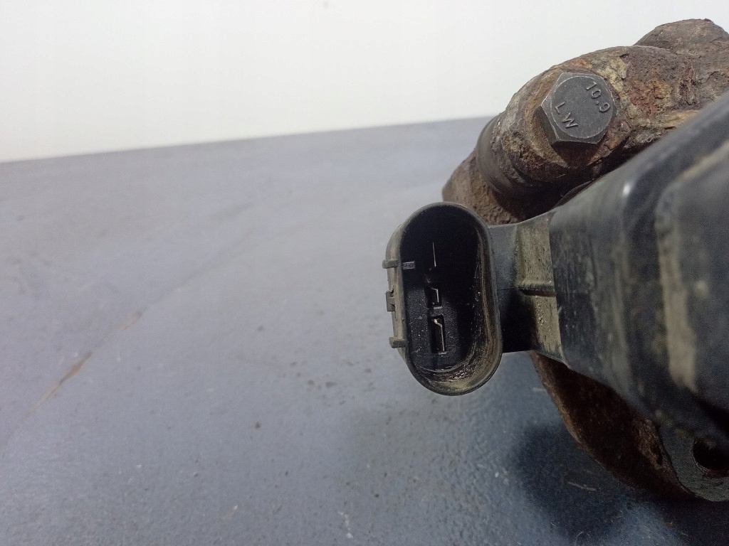 фото №6, Bmw 5 f11 f10 супорт гальмівний задня правий задній скоба 32345699