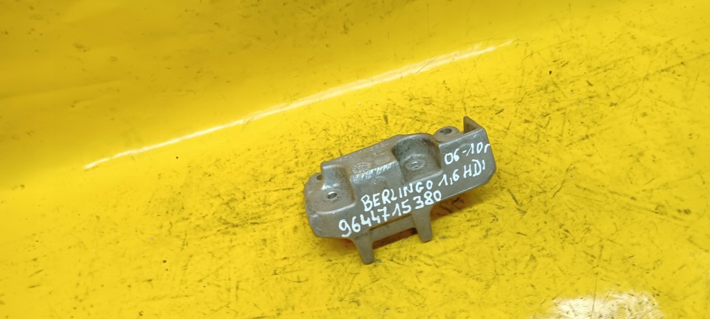 фото №1, Кронштейн двигателя berlingo 1,6hdi 9644715380 06-10r