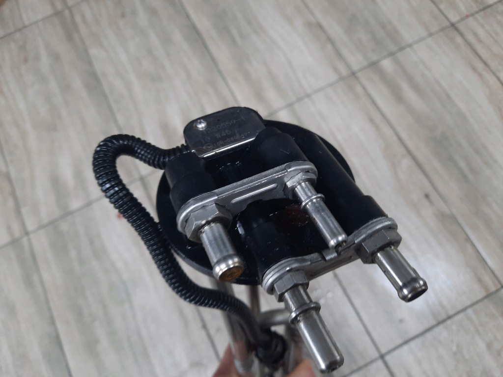 фото №1, Маслоприёмник adblue ad blue volvo fh fm fmx renault dxi