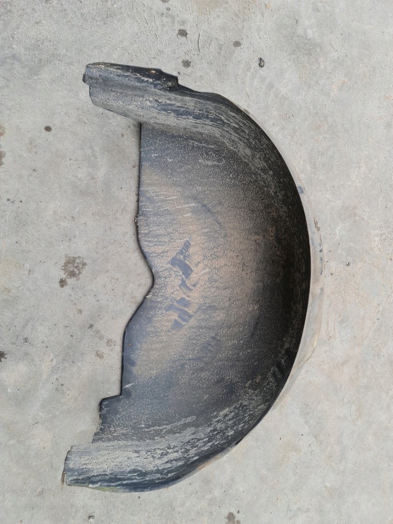 фото №1, Подкрылок правый задняя vw t5 7h0810972b