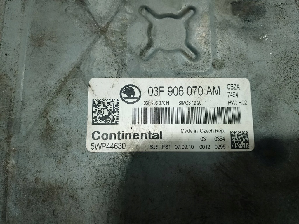 фото №7, Бортовой компьютер, блок управления skoda fabia ii lift 03f906070am 5wp44630