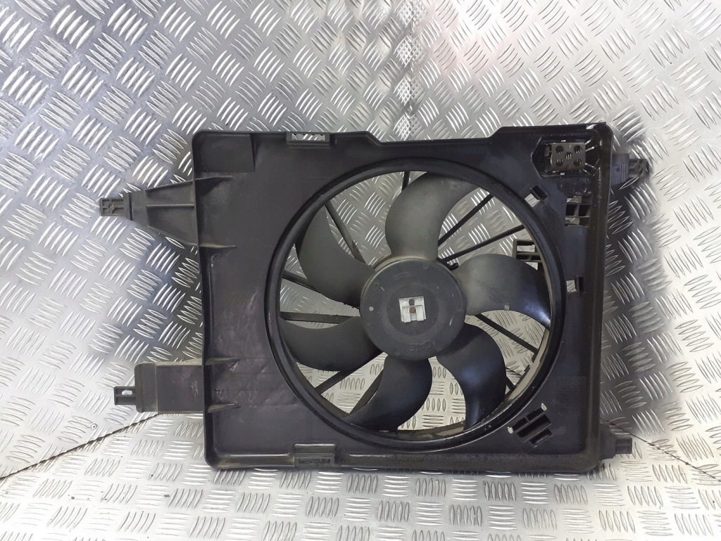 фото №1, Вентилятор радиатора scenic ii 1.9 dci 8200151465