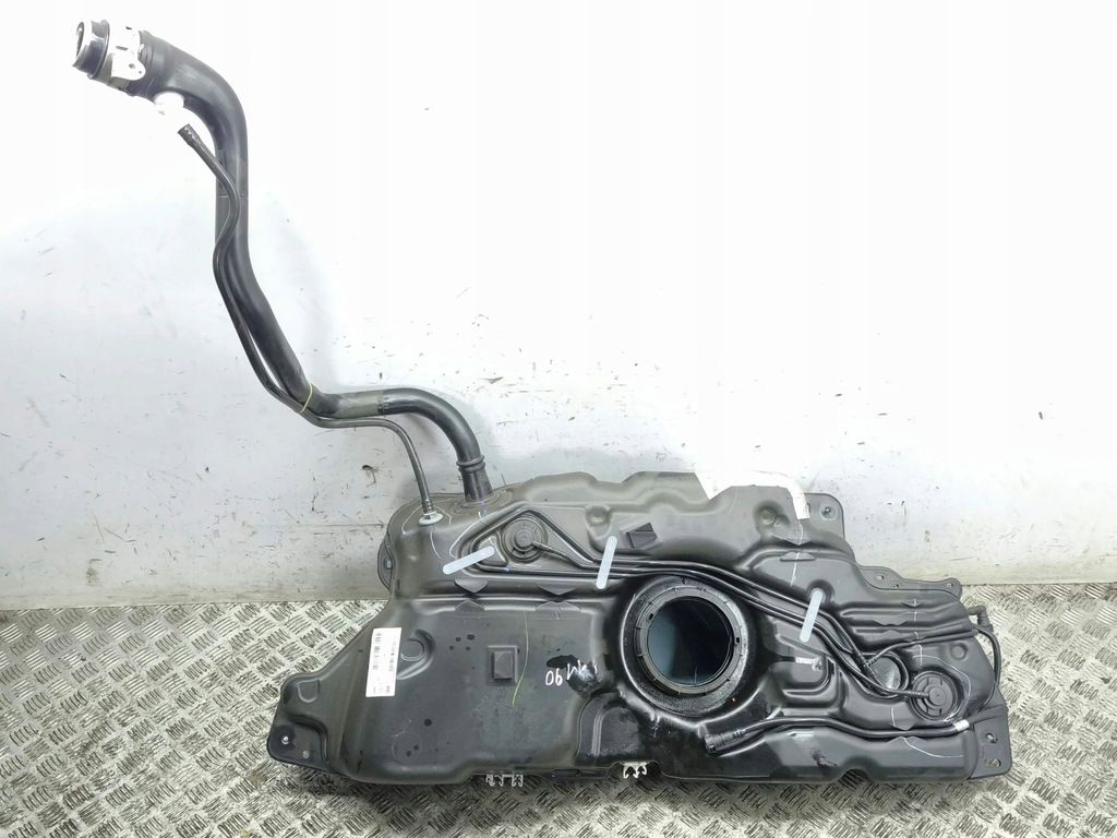 фото №16, Citroen c5 aircross 2024 бак топлива