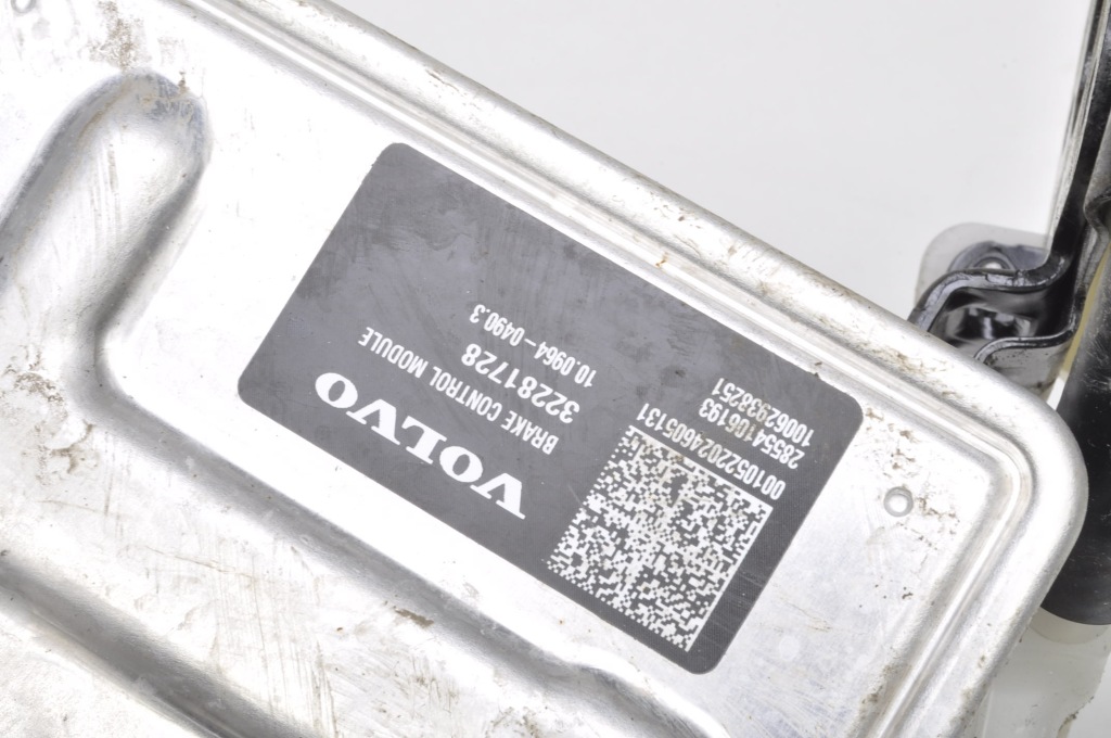 фото №8, Volvo xc60 ii насос тормозная 32281728 32333265