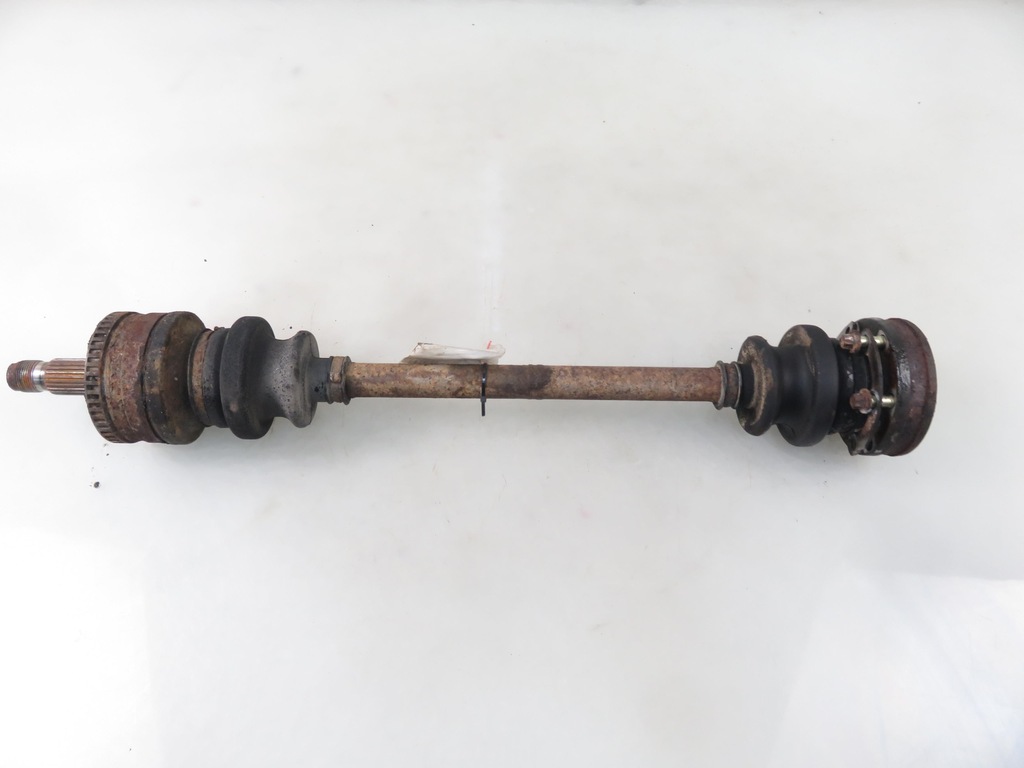 фото №1, Приводной вал правая задняя mercedes w202 c 200