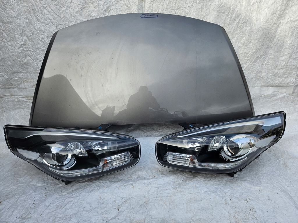 фото №1, Kia carens iv капот oryg. лампа права