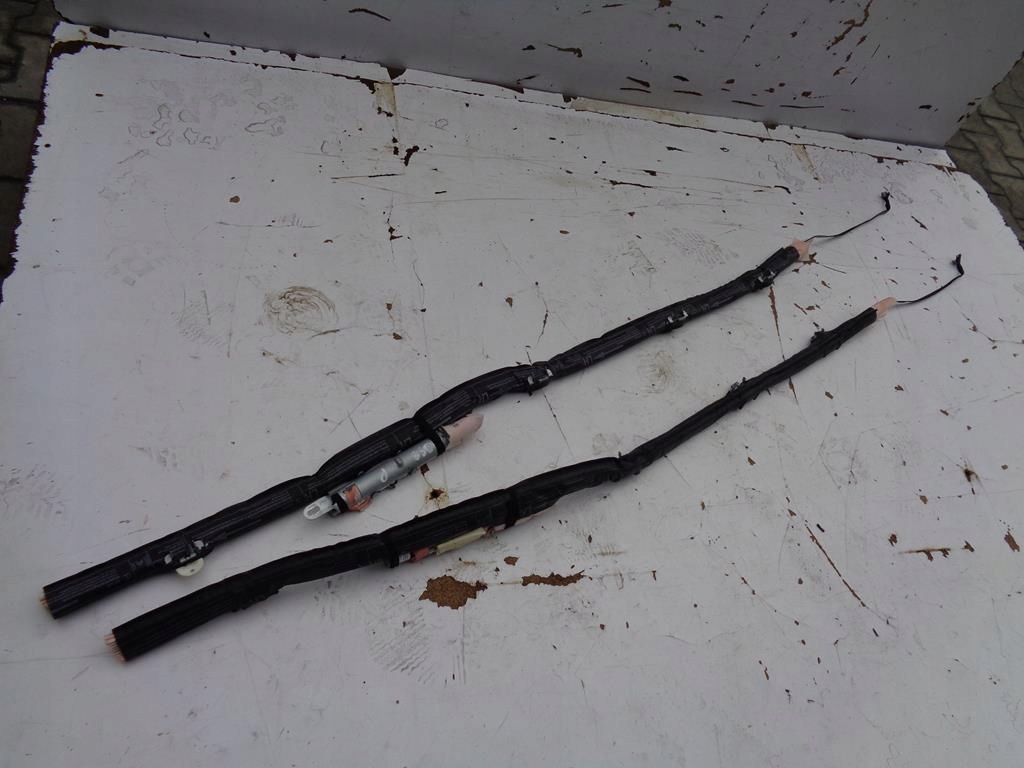 фото №1, Шторка безпеки права citroen ds3