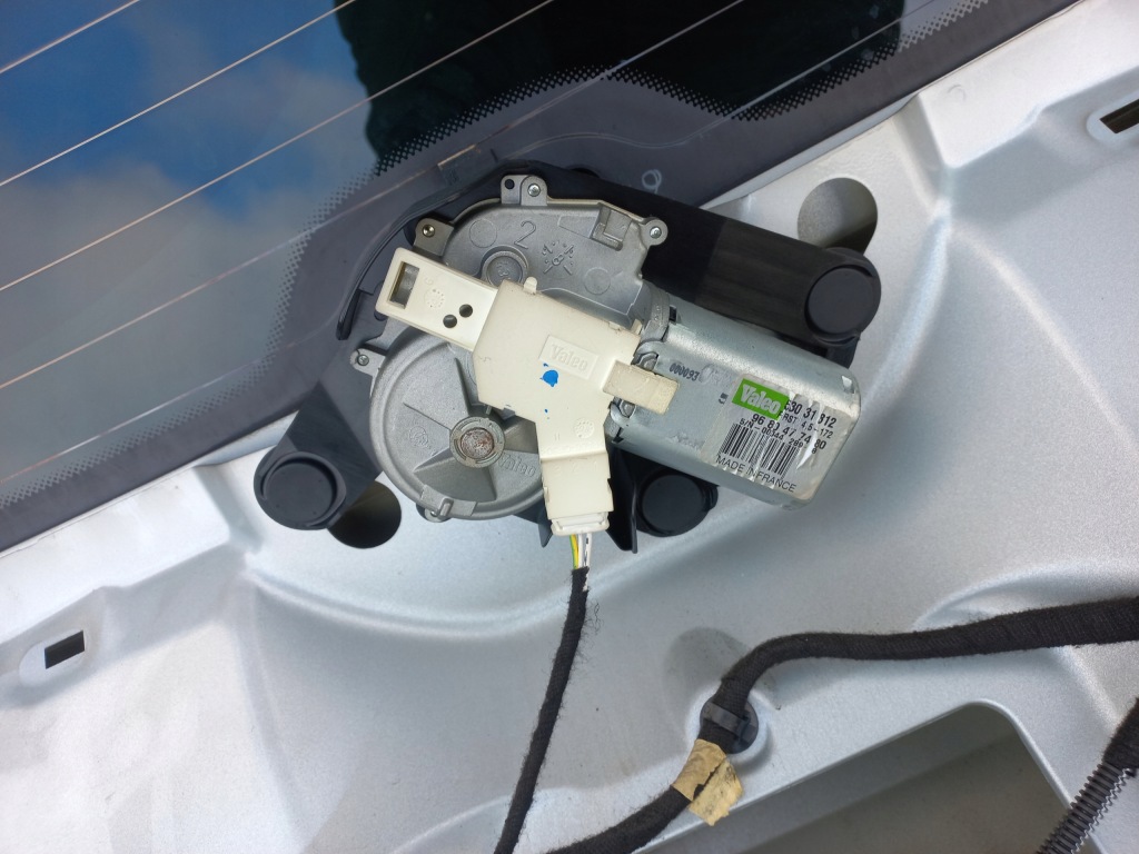 фото №10, Комплектна кришка багажника задня задня багажника peugeot 308 i 1 t7 kombi 2007- ezrc