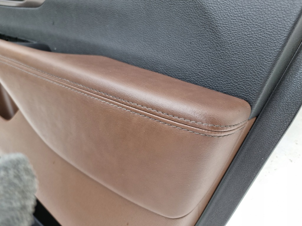 фото №8, Chrysler pacifica hybrid обшивка дверь правый перед