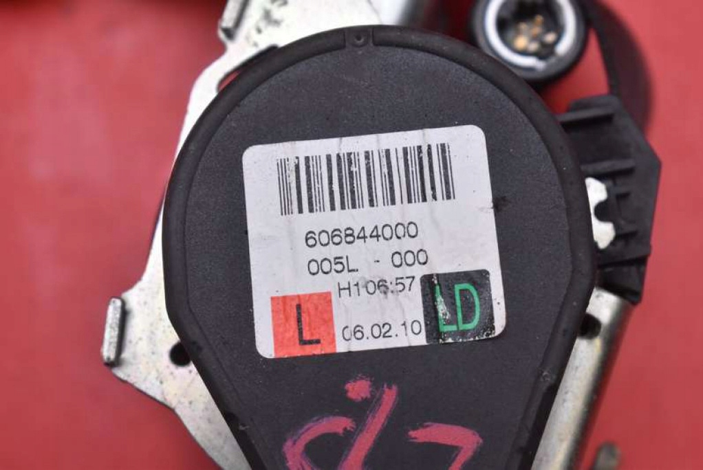 фото №7, Pas безпеки лівий перед 7000a309 mitsubishi colt 6 vi z30 02-09