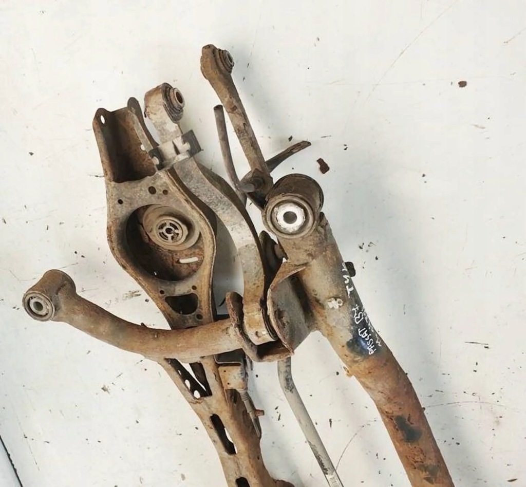 фото №6, Vw passat b7 11r kombi подрамник балка подвеска задняя