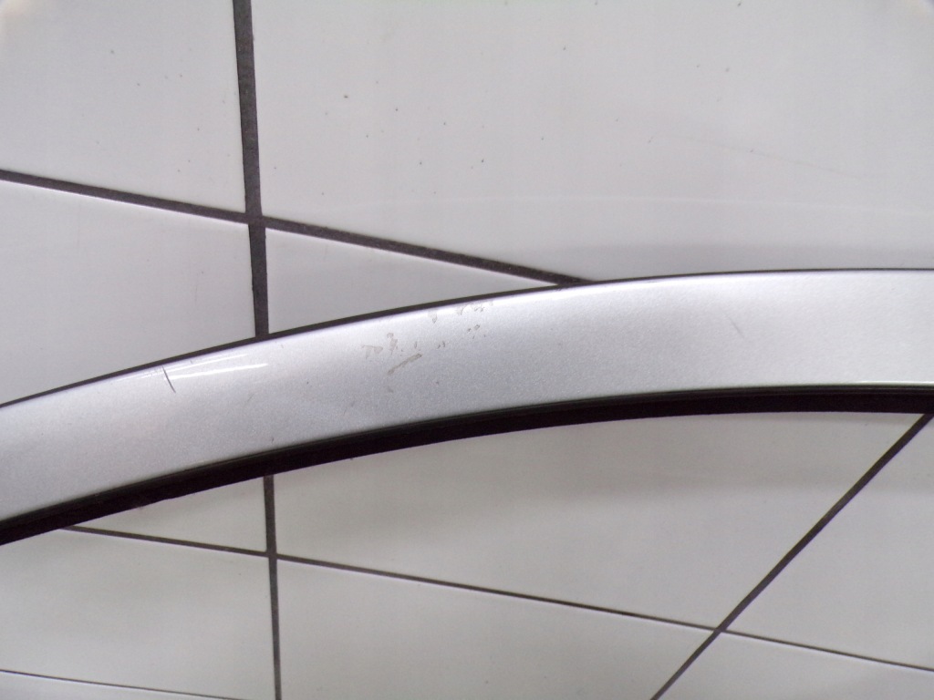 Двері лівий перед mercedes w164 ml lak 775 в Україні