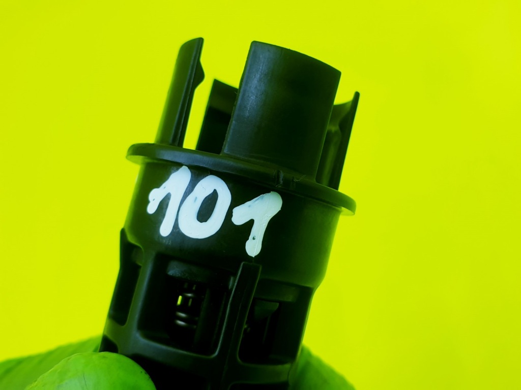 Кронштейн фільтра оливи bmw f20 f21 f30 1.6 thp 1071539 Київ