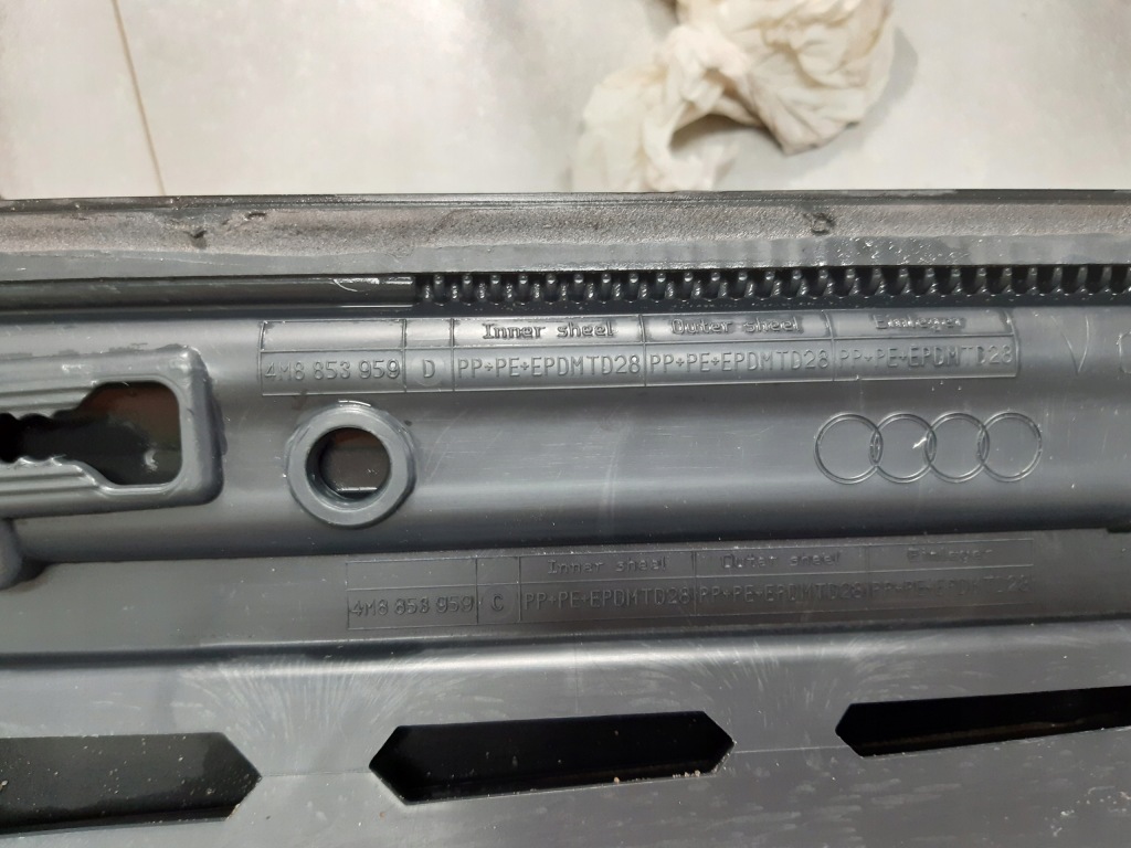 фото №8, Audi q8 4m8 молдинг двері ліва передня 4m8853959