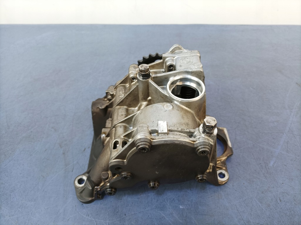 фото №7, Bmw 3 f34 2.0d насос масла 851375608 b47d20a