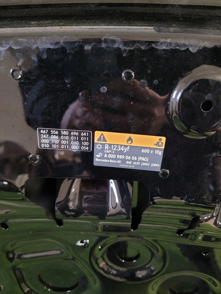 фото №7, Mercedes w247 a247 247 капот кришка двигуна