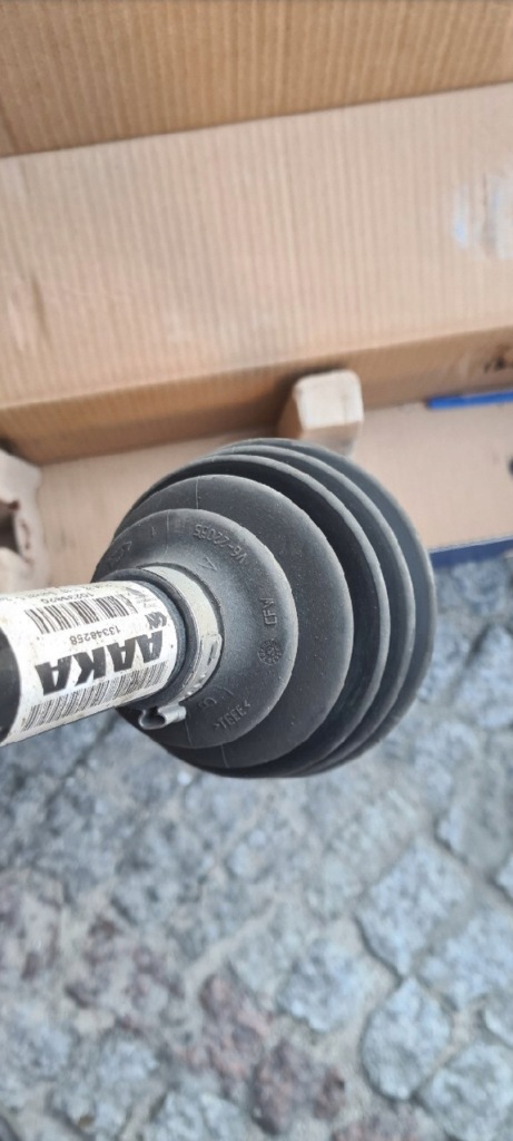 фото №10, Приводной вал полка левая короткий aaka zafira c 12- 2.0 cdti