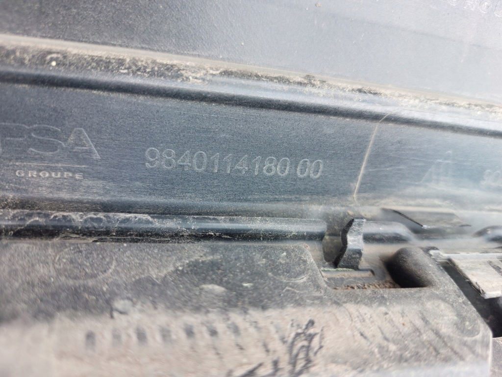 Бампер задний задний peugeot 308 t10 универсал sw Недорого