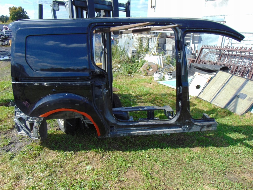 фото №1, Обшивка бок крыло правый задняя ford connect mk2