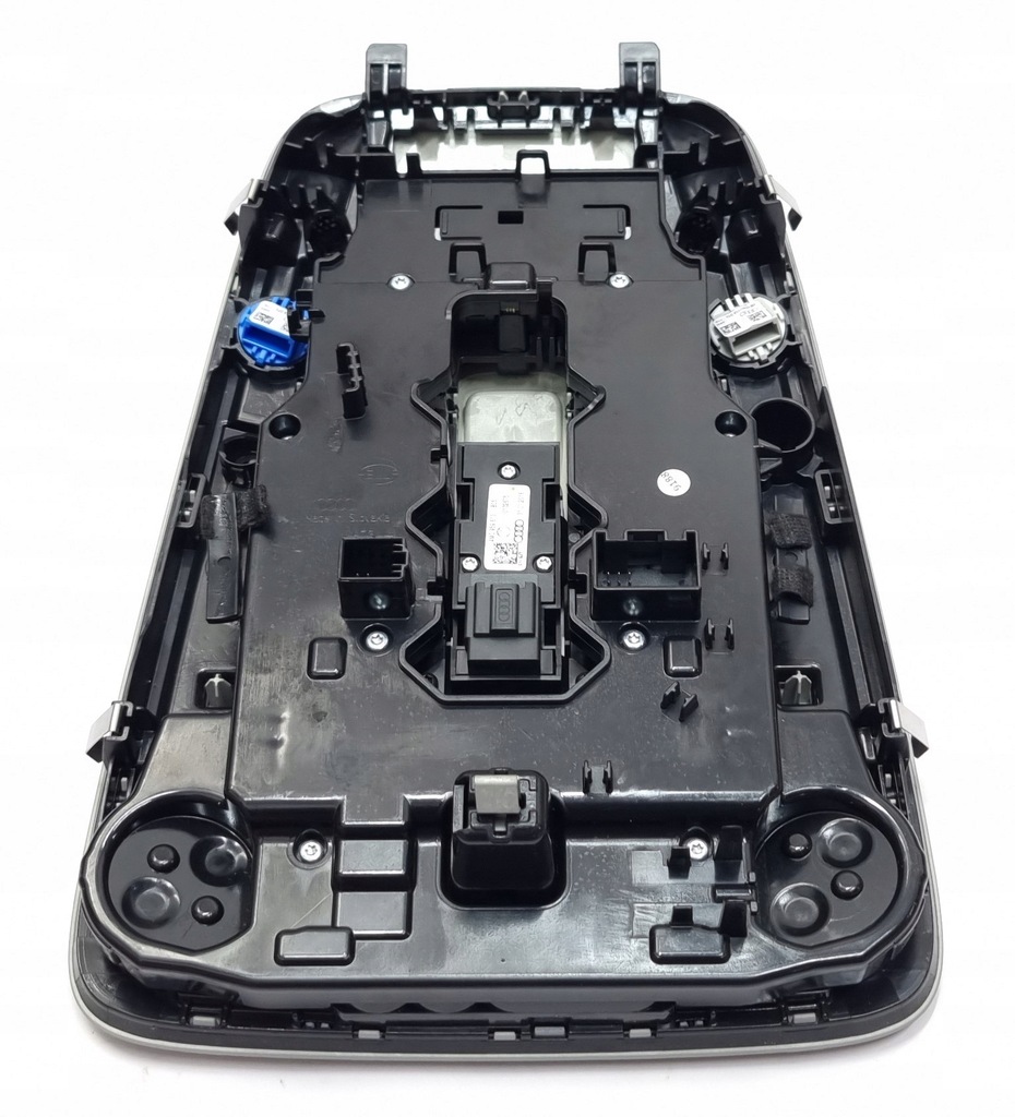 фото №12, Лампа стельовий led audi a4 b9 8w 8w0947135ab