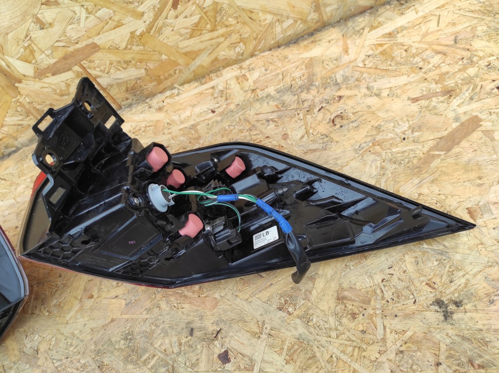 фото №5, Лампа задня ліва права toyota rav4 v