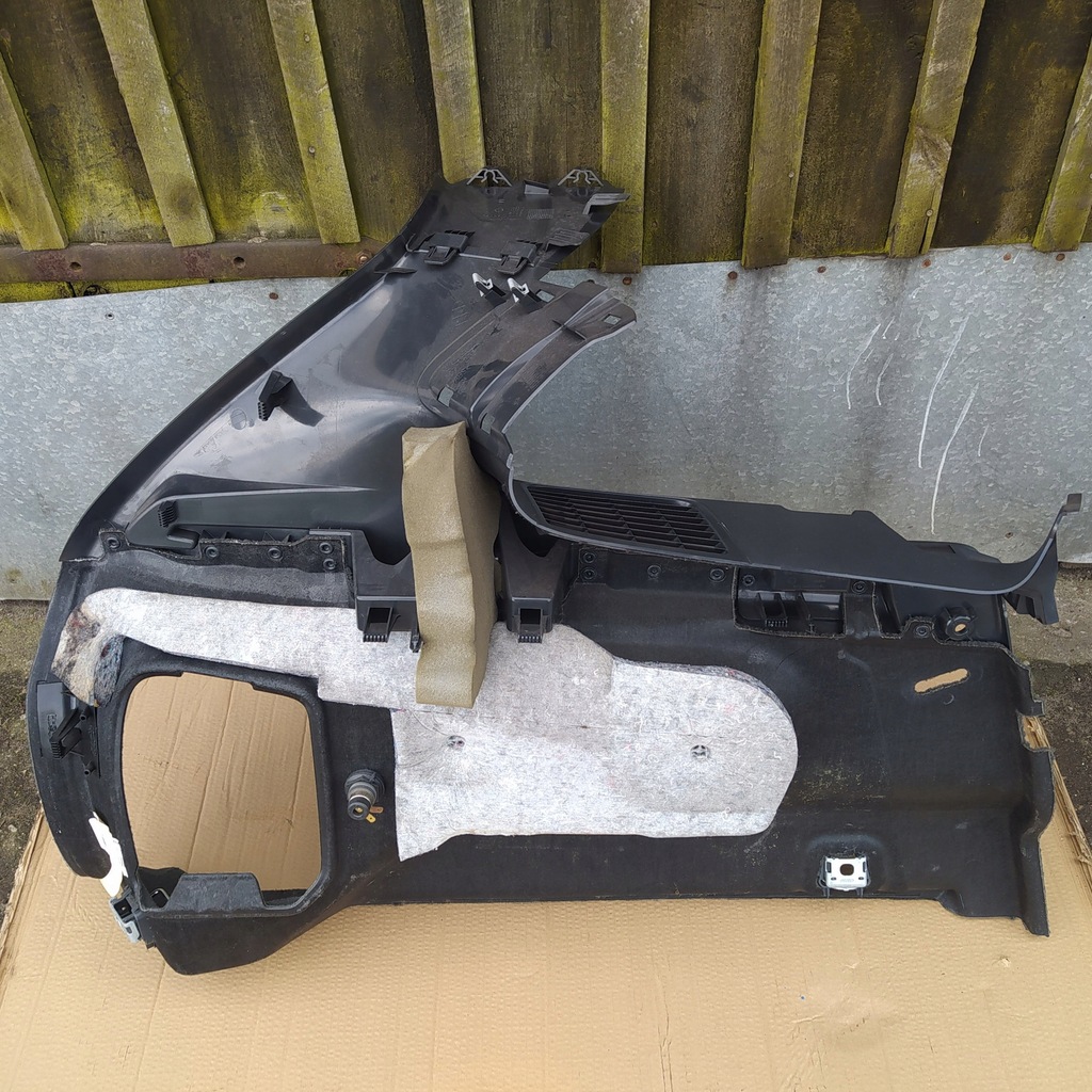 фото №5, Volvo xc60 i 08- обшивка багажника правый задняя обивка 30721203