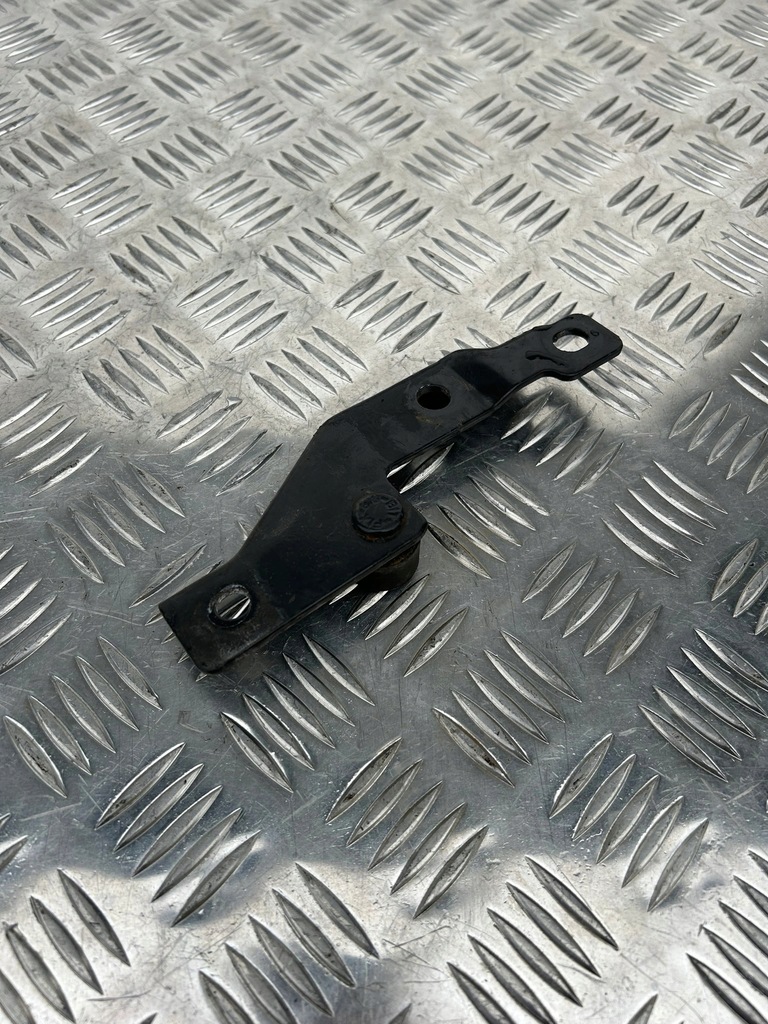 фото №1, Кронштейн капот кабины scania r 1733884