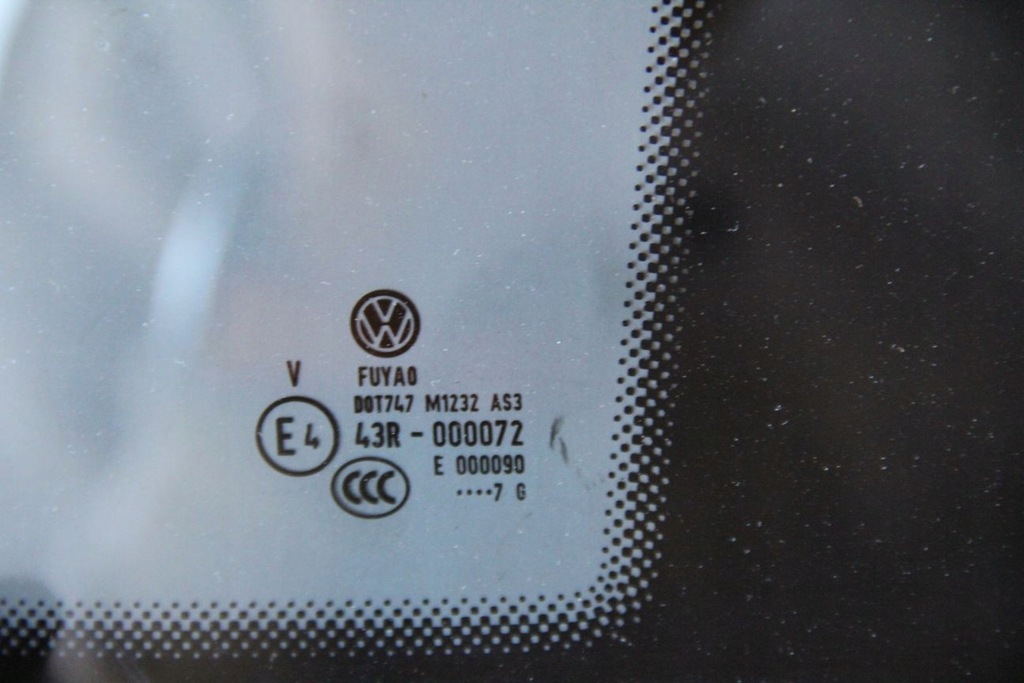 фото №5, Стекло кузовная хром боковая правый задняя vw atlas