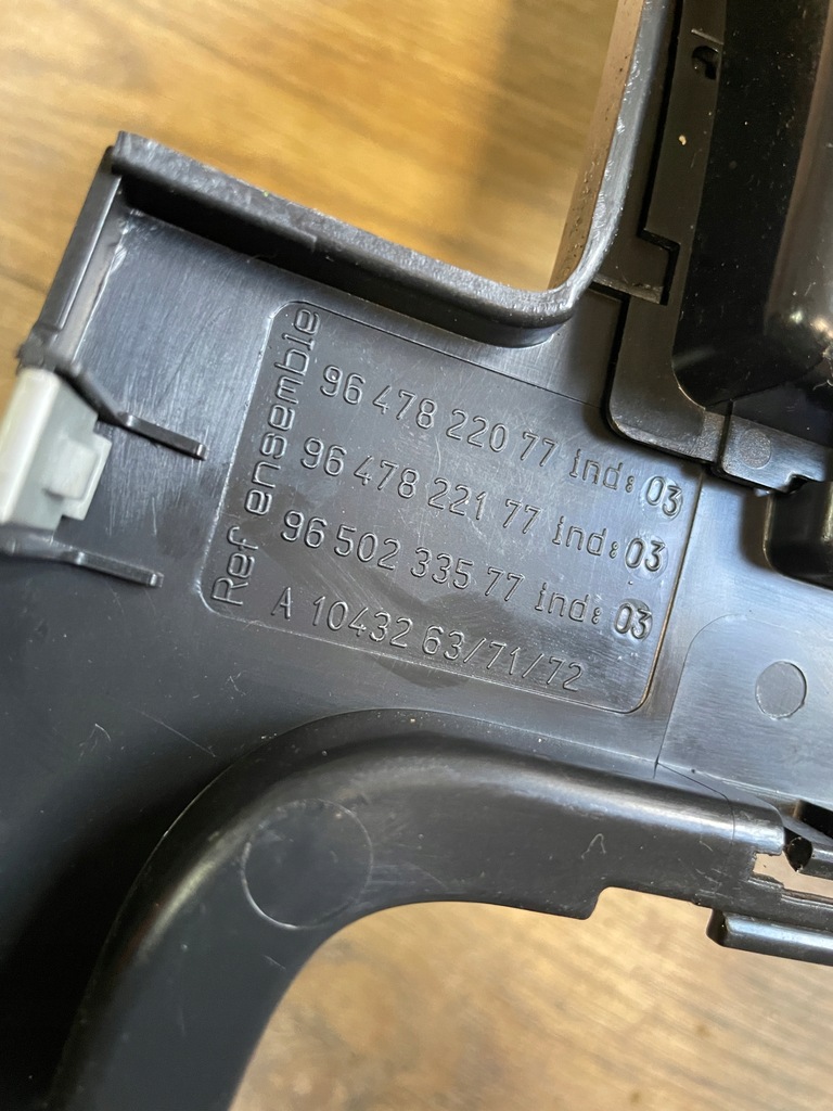 фото №8, Peugeot 407 рамка консоли домкрата 9647822077