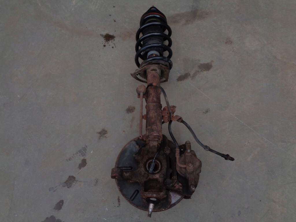 фото №5, Амортизационная стойка поворотный кулак freemont journey 2.4 16v левый