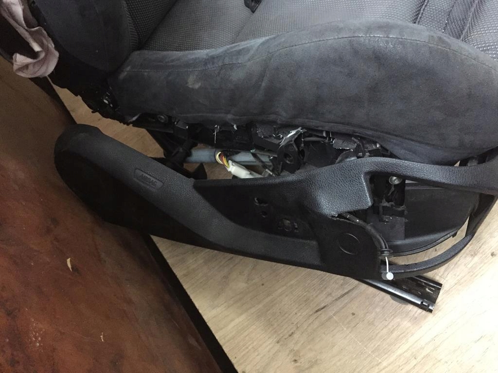 фото №10, Сиденья alcantara подогрев europa bmw f10 sedan mpakiet m5