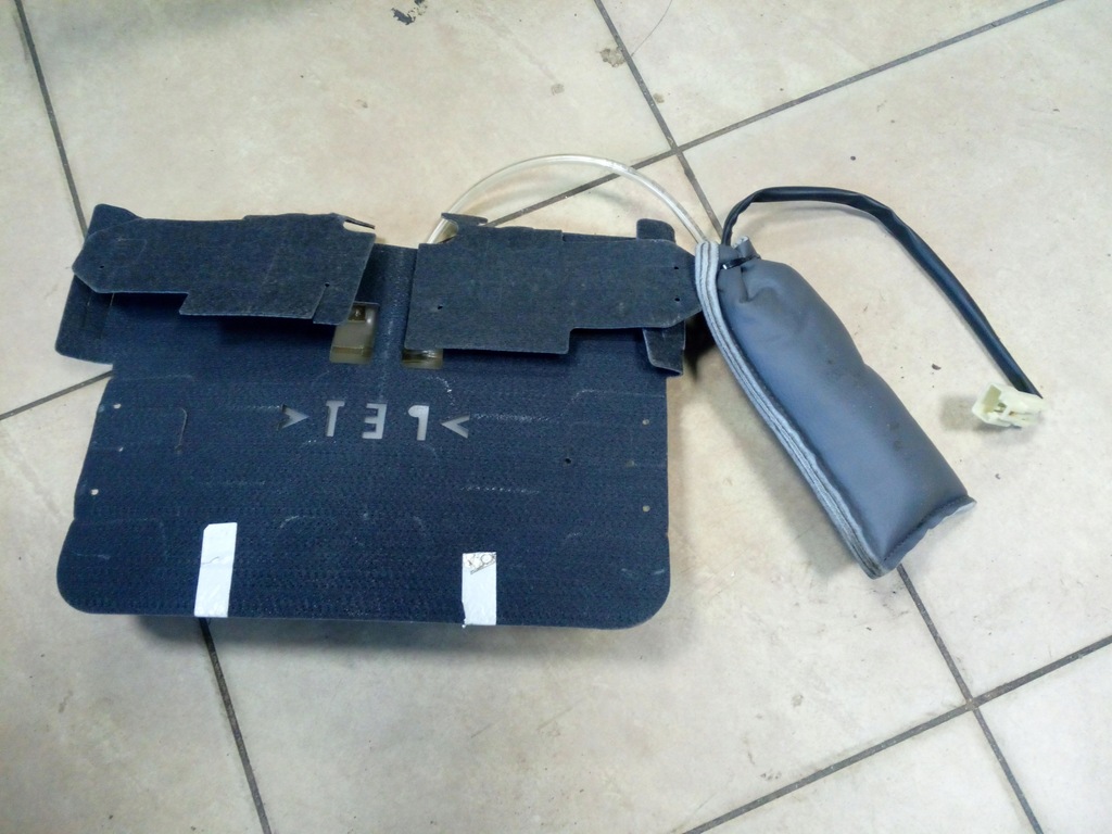 фото №3, Подушка сиденье toyota avensis t27 oryg.