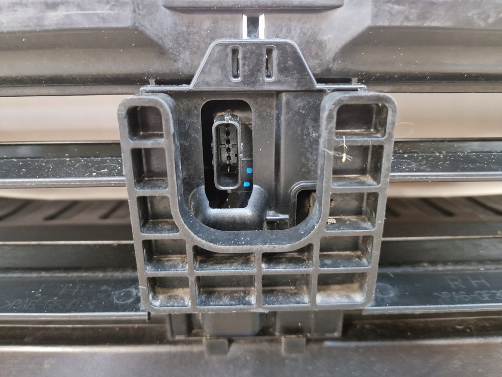 фото №7, Hyundai i40 жалюзи впуск воздуховод воздуха передняя перед 86370-3z000