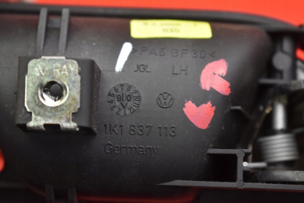 фото №10, Ручка внутренняя левая перед хром 1k1837113 vw jetta 5 v 05-11