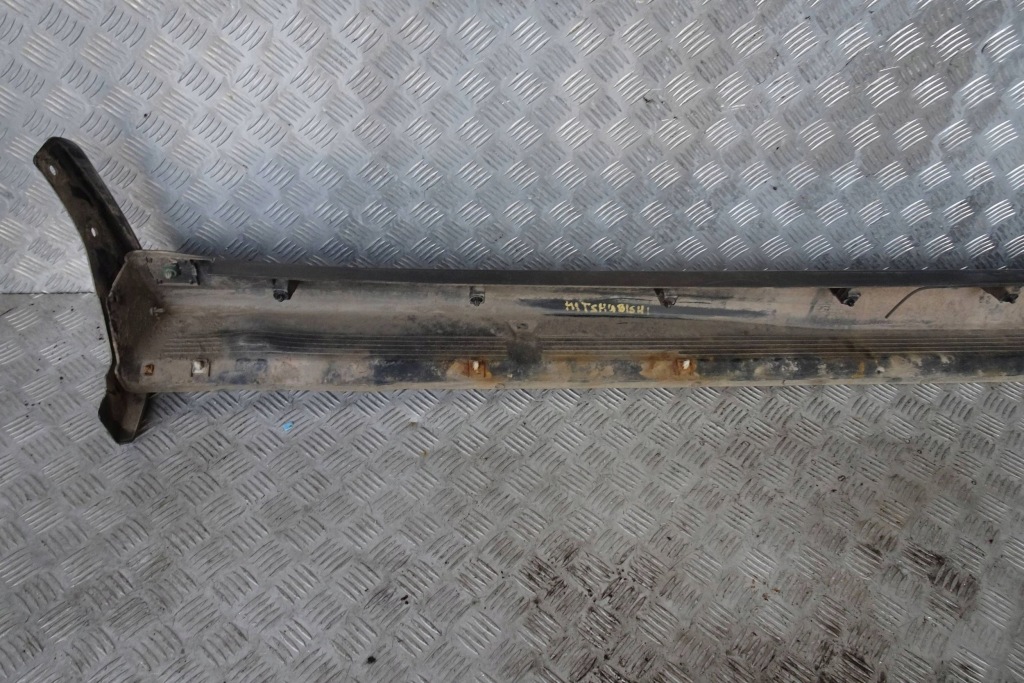 Mitsubishi asx молдинг порог порог правый 11- Недорого