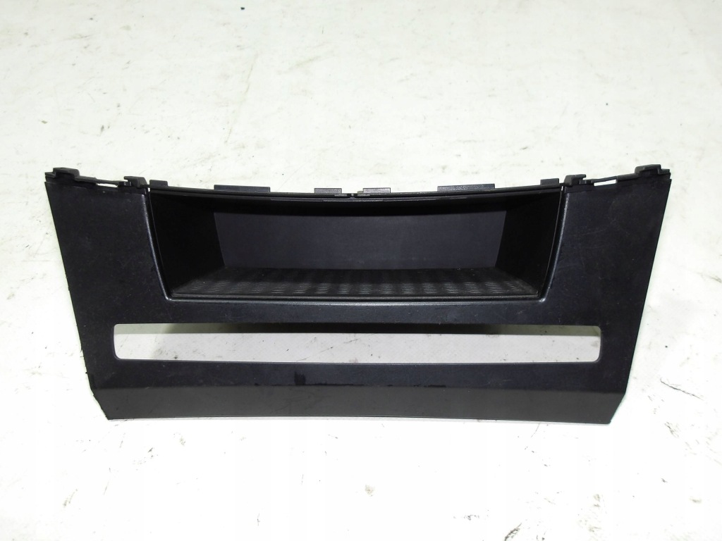 фото №1, Бардачок консолі центральної 7063146 bmw e60