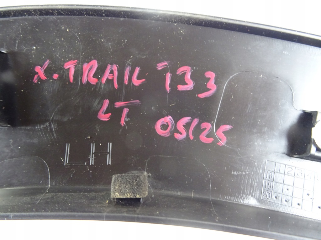 фото №9, X-trail t33 kr15 1.5 vc-t e-power молдинг накладка двері задня лівий 788616ra0a