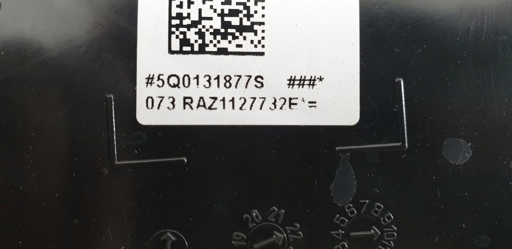 фото №9, Бак adblue насос vw golf vii 7 t-roc audi a3 8v0 5q0131877s 5q0131969e